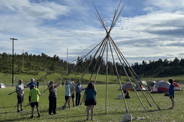 Building a tipi